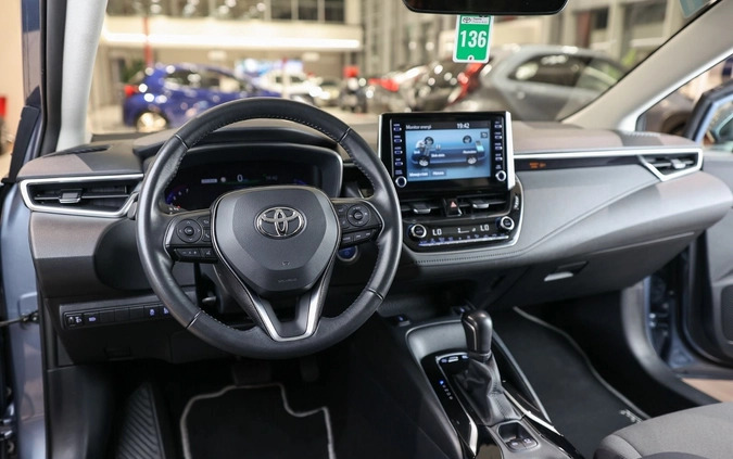 Toyota Corolla cena 99850 przebieg: 74379, rok produkcji 2021 z Kazimierz Dolny małe 596